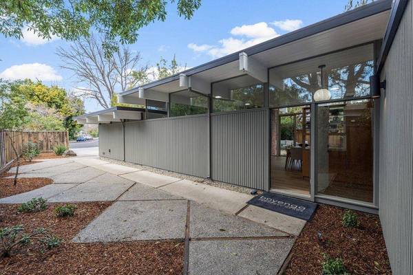 3925 Nelson DR, Palo Alto, CA 94306