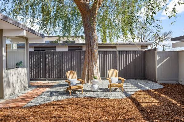 729 Stendhal LN, Cupertino, CA 95014