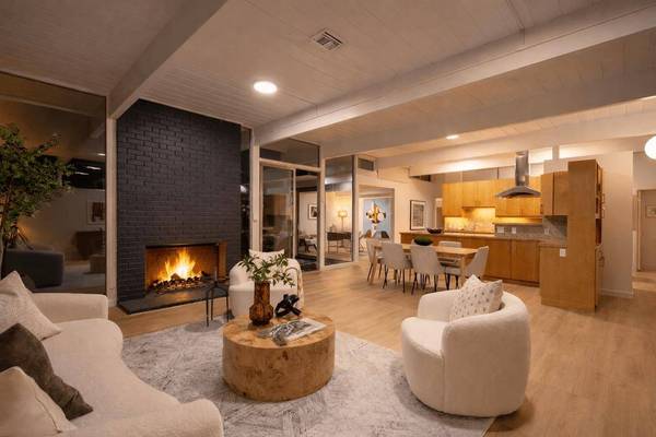 3925 Nelson DR, Palo Alto, CA 94306