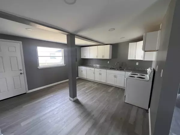 447 S Shelfer Street, Quincy, FL 32351