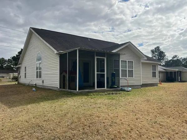 545 Slash Circle, Midway, FL 32343