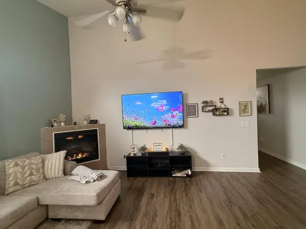 545 Slash Circle, Midway, FL 32343