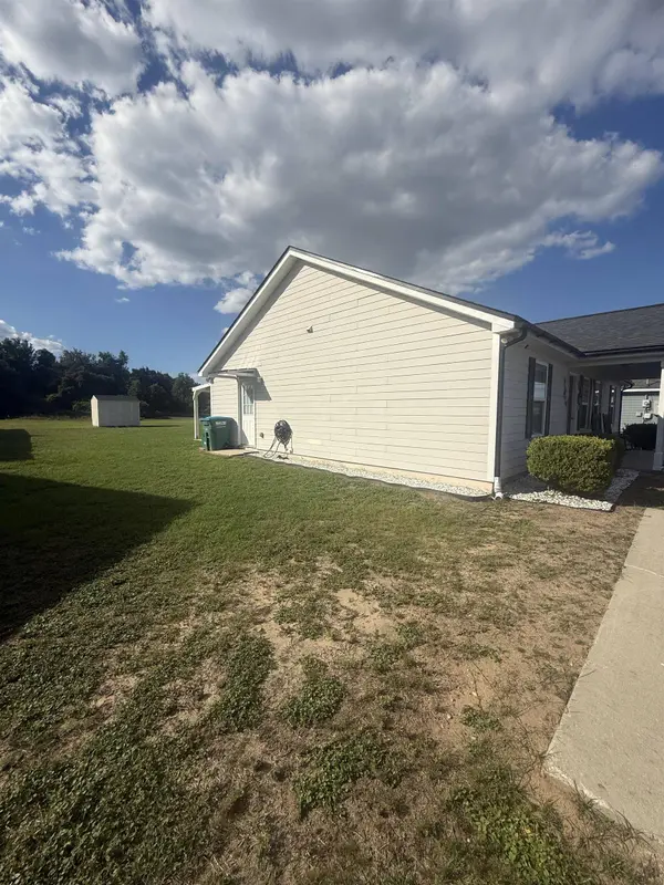 1444 Rustling Pines Boulevard, Midway, FL 32343