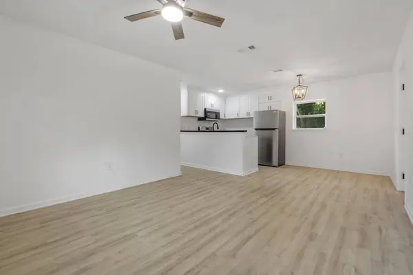 3204 N Ridge Road, Tallahassee, FL 32305