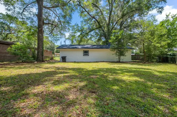 3204 N Ridge Road, Tallahassee, FL 32305