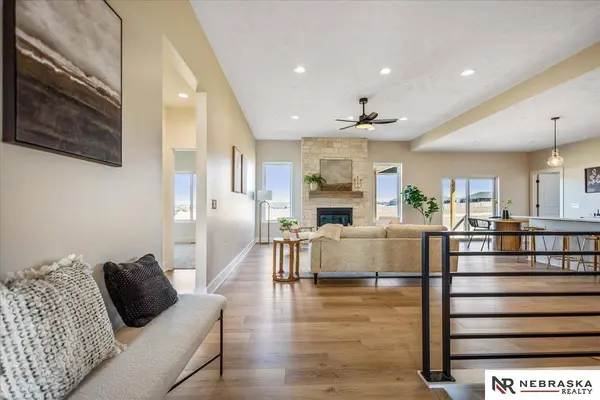 7530 Jimmie Avenue, Lincoln, NE 68516