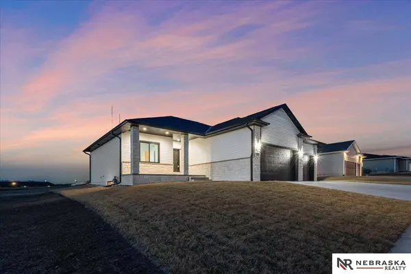 7530 Jimmie Avenue, Lincoln, NE 68516