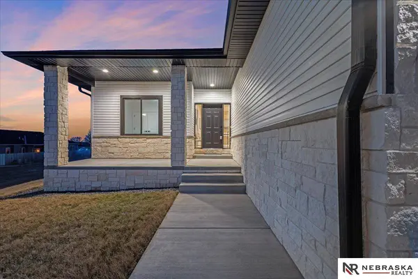 7530 Jimmie Avenue, Lincoln, NE 68516