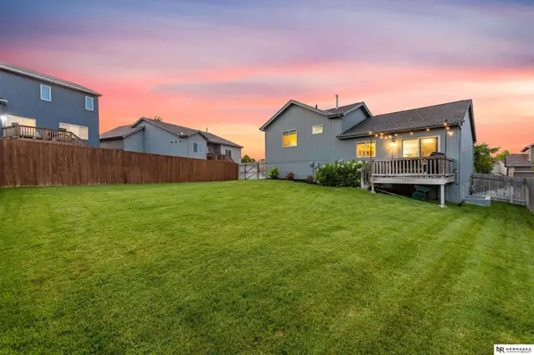 7808 S 190 Avenue, Gretna, NE 68136