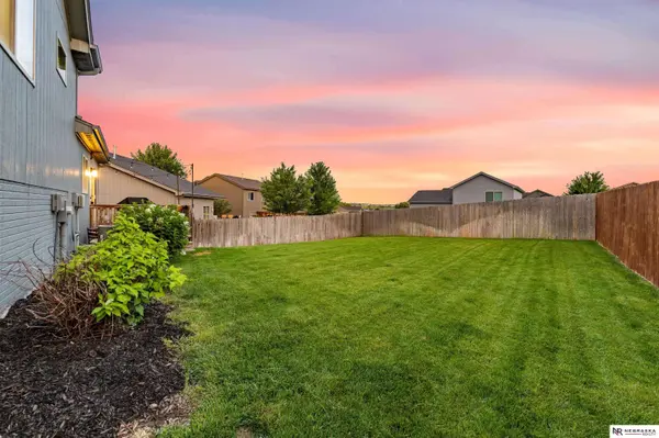 7808 S 190 Avenue, Gretna, NE 68136