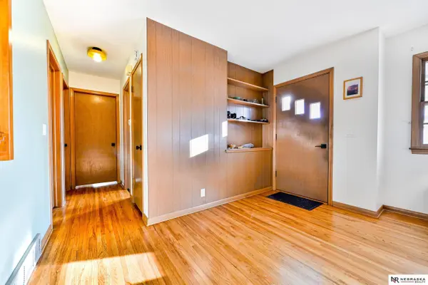 9144 Boyd Street, Omaha, NE 68134