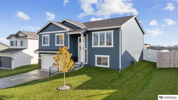 11001 Sheffield Street, Omaha, NE 68142