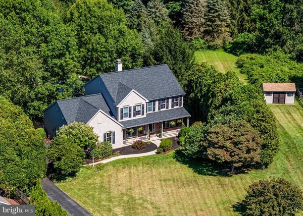 35 RED OAK DR, Coatesville, PA 19320