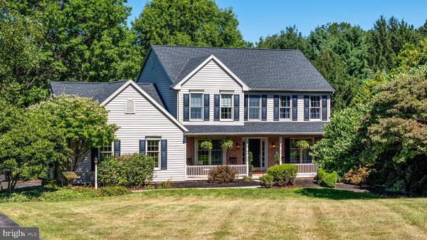 35 RED OAK DR, Coatesville, PA 19320
