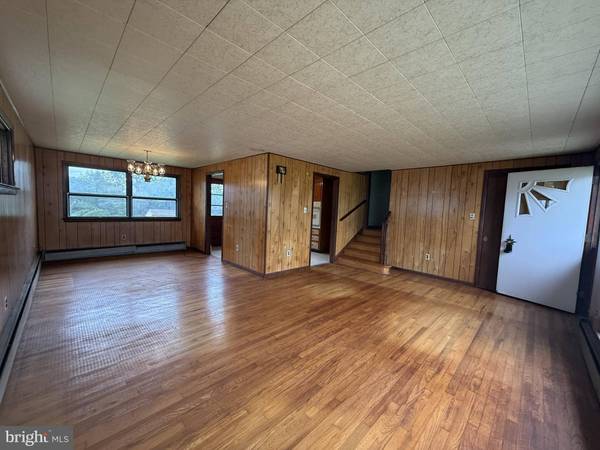 960 N WALNUT ST, Coatesville, PA 19320