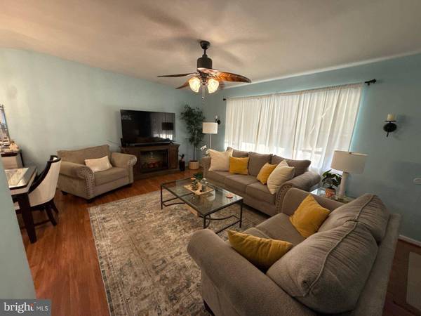 7923 ANITA DR, Philadelphia, PA 19111