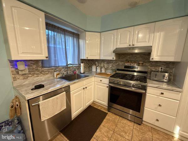 7923 ANITA DR, Philadelphia, PA 19111