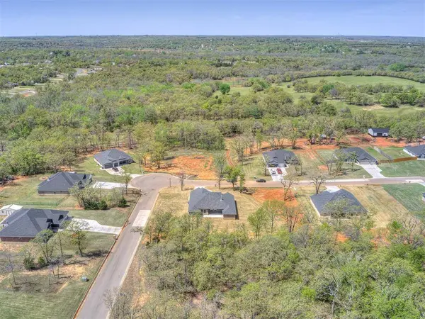 9517 Megans WAY, Newalla, OK 74851