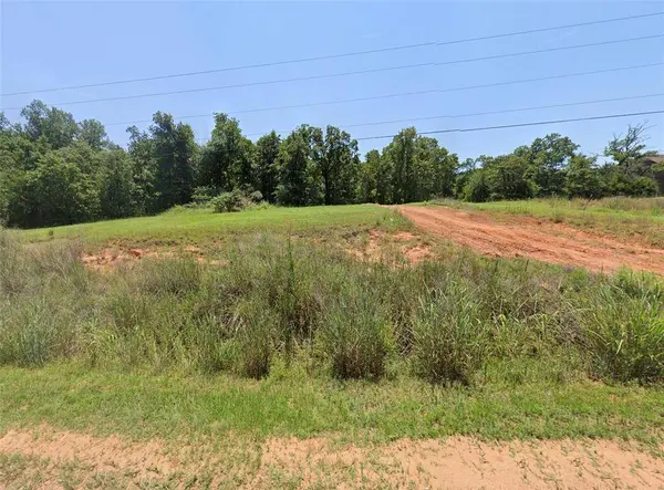 31191 Memorial RD, Mcloud, OK 74851