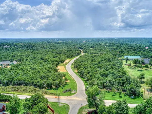 8112 Cypress Forest CIR, Oklahoma City, OK 73150