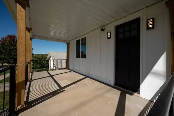 168 Main  Street, Jackson, OH 45640