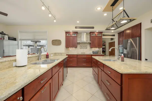 46400 St Rt 160, Vinton, OH 45686