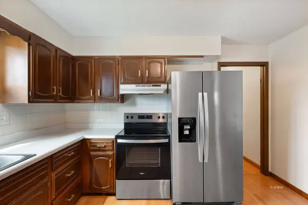 384 Debbie Dr, Gallipolis, OH 45631