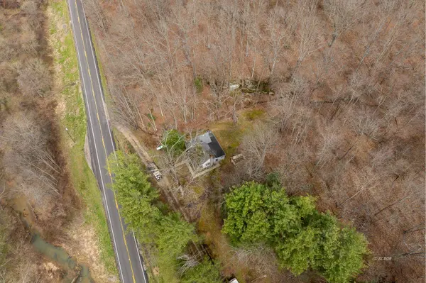 32900 St Rt 278, Mcarthur, OH 45651