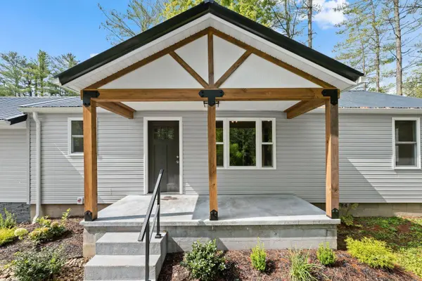 13084 St Rt 279, Oak Hill, OH 45685