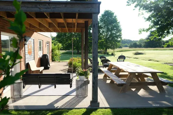 62 Summerwood Dr, Bidwell, OH 45614