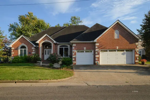 621 First Ave, Gallipolis, OH 45631