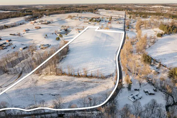 Crab Creek Rd, Gallipolis, OH 45631