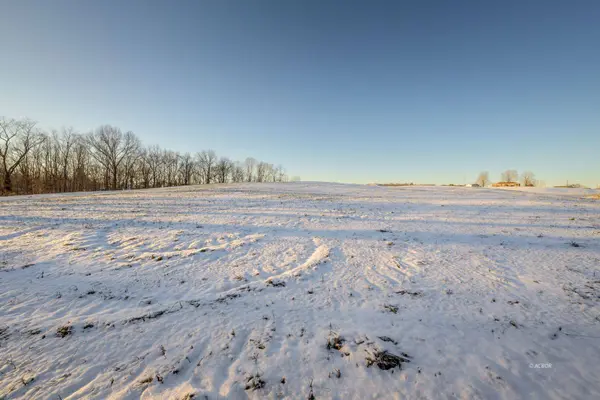 Crab Creek Rd, Gallipolis, OH 45631