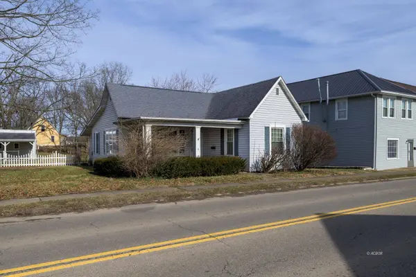 8 State St, Jackson, OH 45640