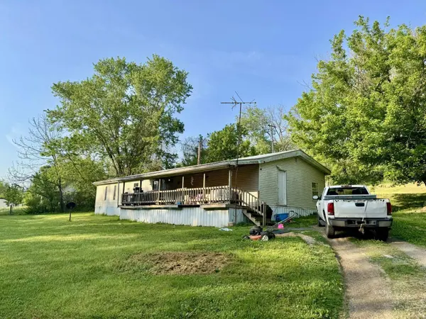 20495 SR 141, Pedro, OH 45669