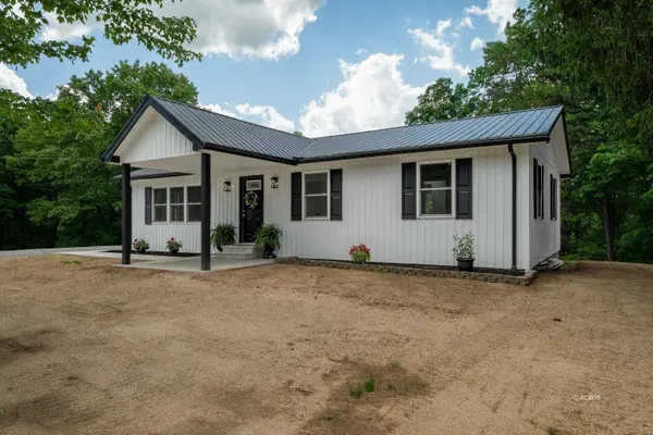3638 Cherry Ridge Rd, Oak Hill, OH 45656