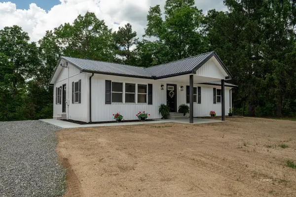 3638 Cherry Ridge Rd, Oak Hill, OH 45656