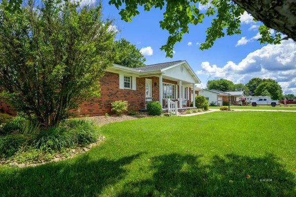 45 Beech St, Gallipolis, OH 45631