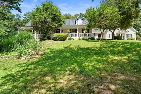 1354 Wolf Run Rd, Patriot, OH 45658