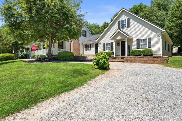 1354 Wolf Run Rd, Patriot, OH 45658