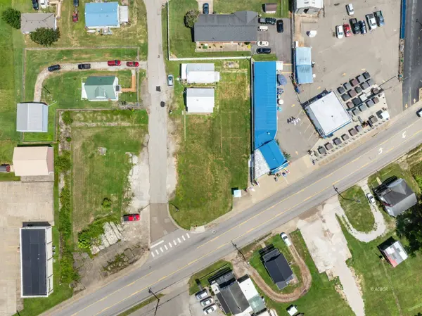 1404 Eastern Ave, Gallipolis, OH 45631