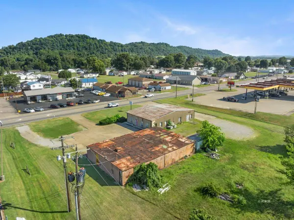 1725 Eastern Ave, Gallipolis, OH 45631