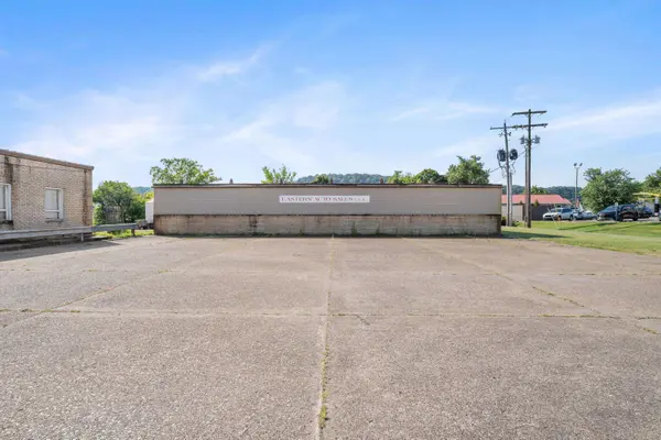 1725 Eastern Avenue, Gallipolis, OH 45631
