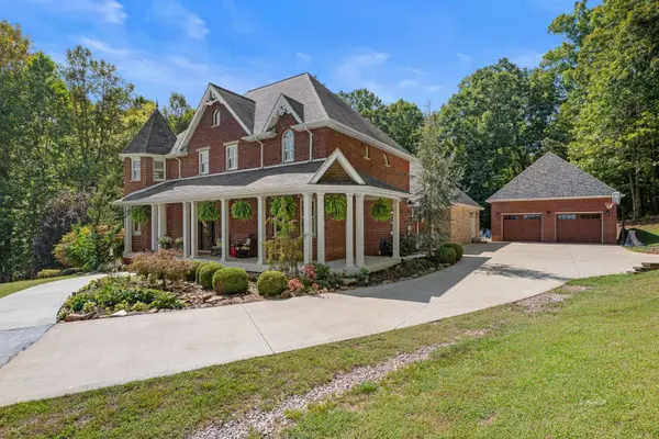 563 Juniper Ln