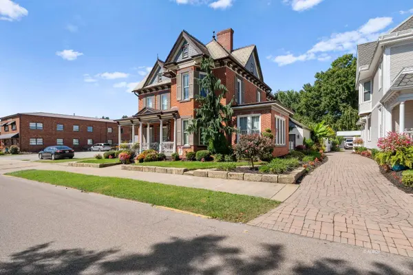 538 Second Ave, Gallipolis, OH 45631