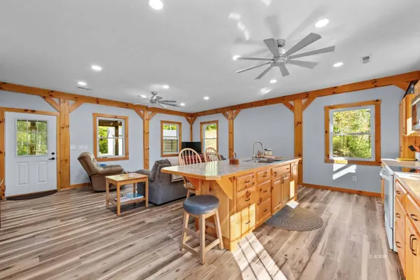 510 Allison Rd, Patriot, OH 45658
