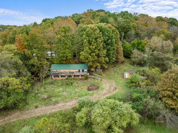 92 Greentree Rd, Gallipolis, OH 45631
