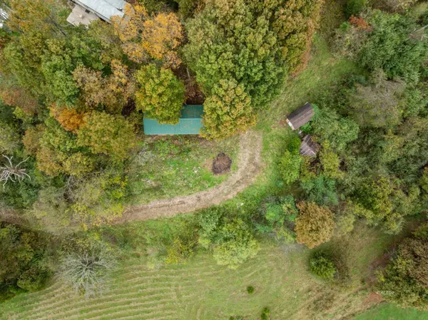 92 Greentree Rd, Gallipolis, OH 45631