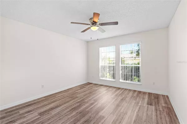 16 FLEMINGTON LN, Palm Coast, FL 32137