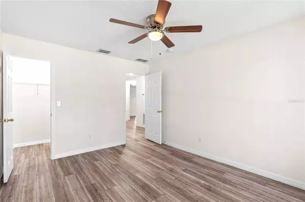 16 FLEMINGTON LN, Palm Coast, FL 32137